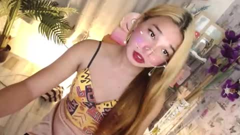 Stella sweet online show from May 6, 2:45 pm