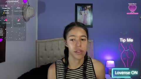 Stephania online show from July 1, 2:15 pm