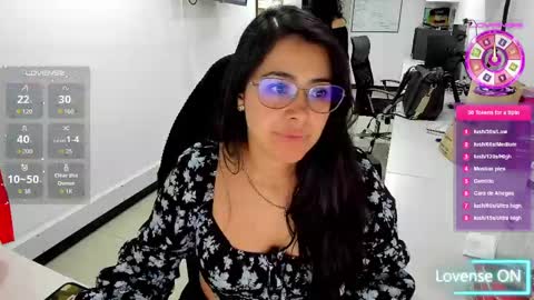 studcb_ online show from May 7, 1:01 am