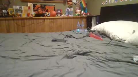 stupidslutjess online show from May 26, 8:53 am