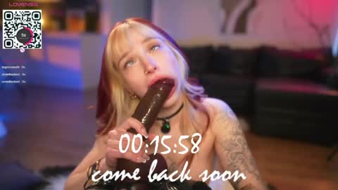 Lika ginger  Jessy blond   online show from May 19, 3:57 am