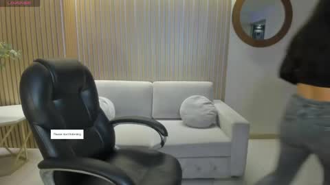 Sunny Rivers online show from May 10, 5:19 pm