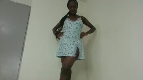 Petite Queen online show from February 21, 10:48 pm