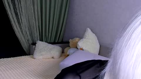 Alice online show from June 7, 5:29 pm