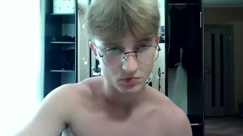Sweet boy06 online show from July 2, 12:54 pm