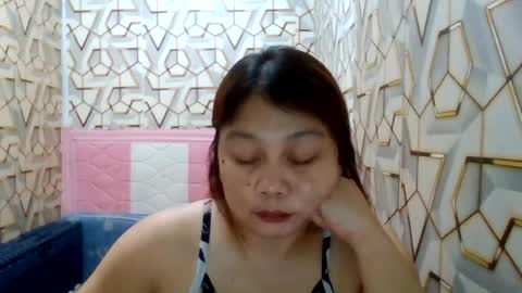 sweet_kayley online show from July 12, 1:42 am