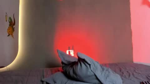 Hi Im Lia Your dreams came true  online show from May 7, 12:50 am