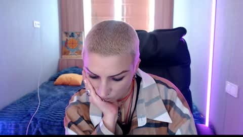 sweet_n_strong online show from May 8, 12:22 pm