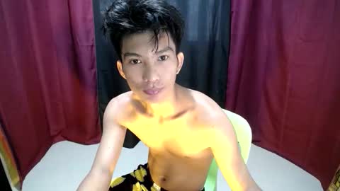 KENNETH online show from April 20, 4:26 am