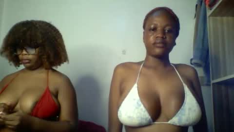 sweet rayana  online show from April 20, 2:14 am