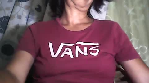 im anne online show from July 7, 12:09 pm
