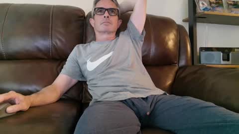 sweetcocksean online show from May 18, 10:05 pm