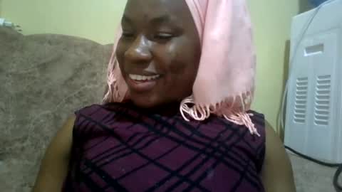 sweetdiva2012 online show from June 13, 8:03 am