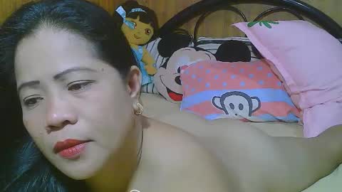 sweeteyes69xx online show from June 21, 9:27 am