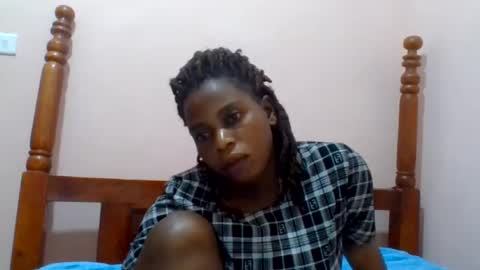 sweetib1 online show from June 15, 1:25 pm