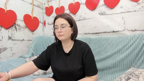 ROZZY online show from May 4, 1:23 am