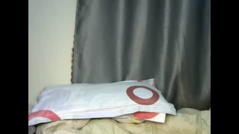 sweetkirrie online show from June 1, 9:27 pm