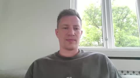 sweetsinner83 online show from May 27, 7:11 pm