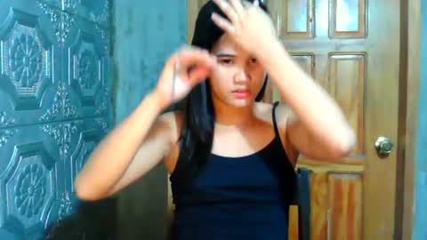 Rhea online show from June 24, 7:10 pm