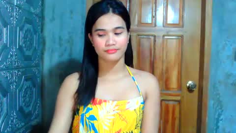 Rhea online show from June 23, 6:14 pm