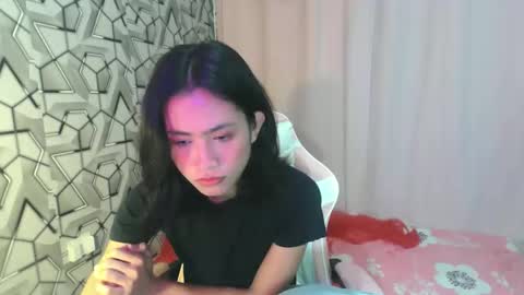 sydnyxox1 online show from May 12, 2:42 am