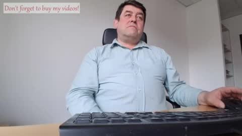 sympa_trique online show from May 11, 4:37 pm