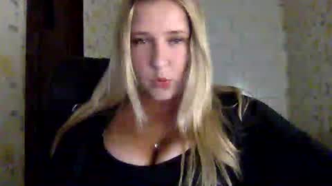 synshine5366 online show from July 8, 8:12 pm