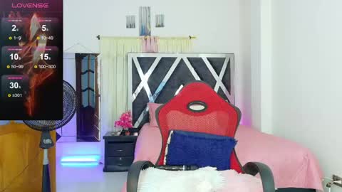 taliana  modelo independiente online show from May 25, 3:56 am