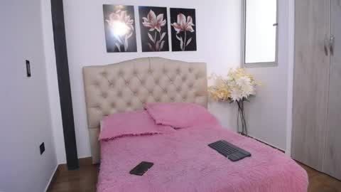Hi im sara online show from May 21, 1:06 pm