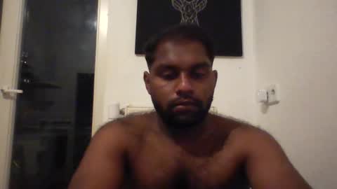 tamilpaiyan09 online show from August 7, 9:35 pm