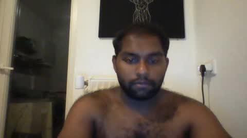 tamilpaiyan09 online show from August 2, 10:00 pm