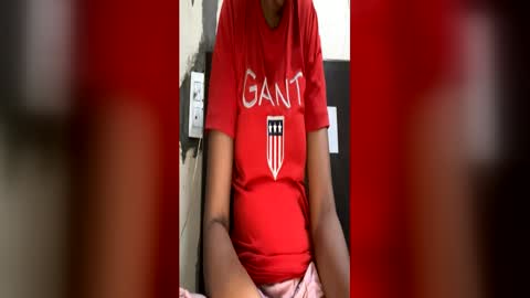 taniya_roy4628 online show from June 24, 3:13 am