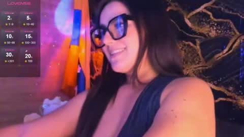Tatiss online show from July 5, 3:09 am