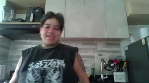 Charlee He online show from June 2, 8:44 pm
