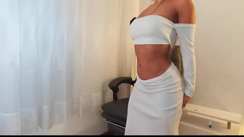 texas_7777 online show from May 29, 9:51 am