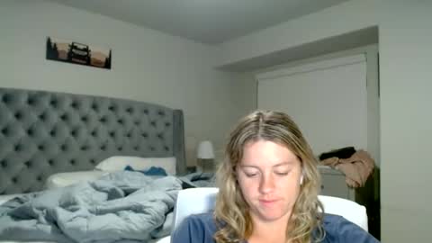 thatprettyblondegirl online show from February 26, 2:19 am
