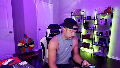 theycravebwc online show from June 8, 1:39 am