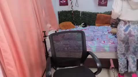 thiana_horny online show from July 6, 3:03 pm