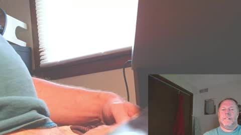 thickcock4u1105 online show from May 24, 4:35 pm