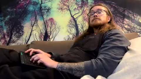 thickjimxx online show from August 4, 8:10 am