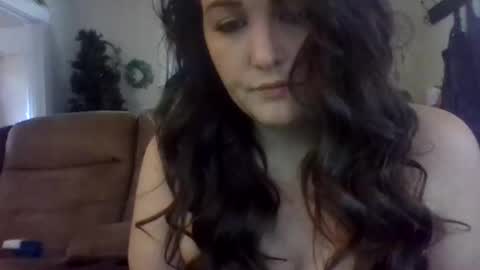 thickkinx online show from February 10, 3:42 pm
