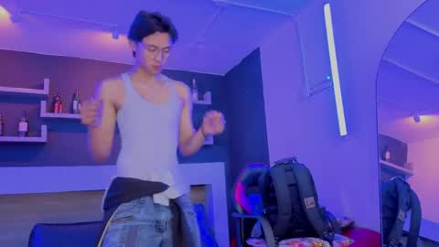   online show from May 27, 3:47 am