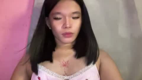 Ms. Tiara online show from May 19, 1:56 am