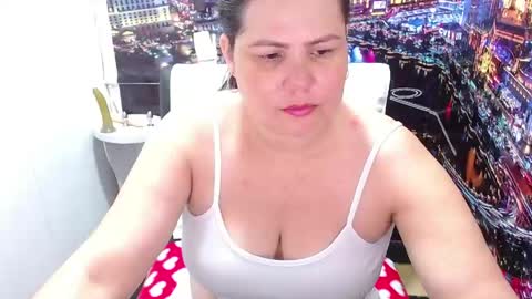 Tila online show from May 17, 6:50 pm