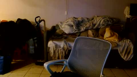 tom112292014 online show from May 29, 11:47 pm