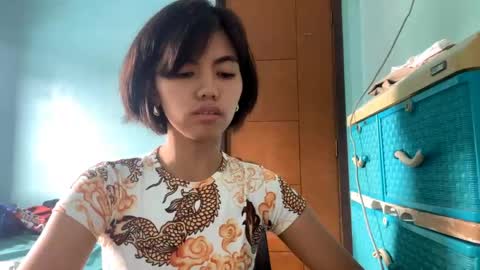Mila online show from May 30, 3:27 am