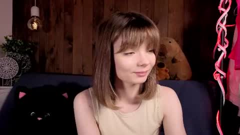 Melissa online show from July 16, 8:23 pm