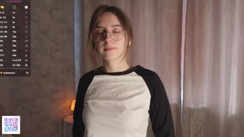 Kate online show from May 26, 4:51 am