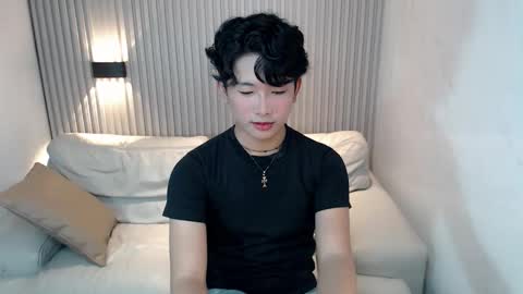 totalbabe1x online show from June 7, 6:13 pm