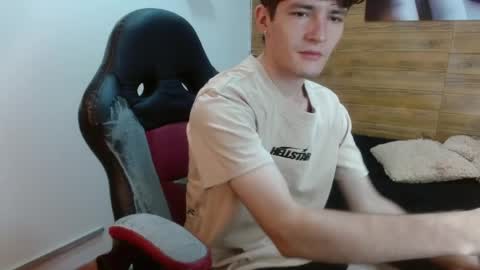 trevor_mob online show from May 12, 9:24 pm